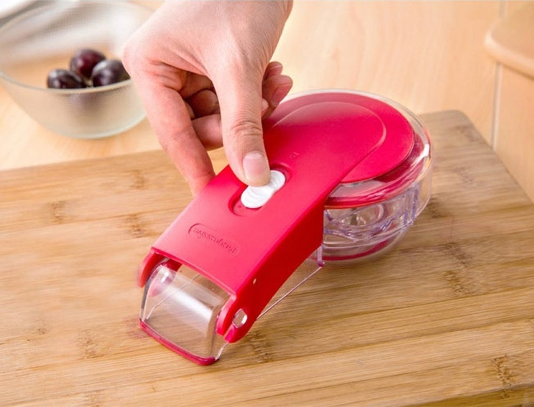6 Hole Cherry Corer With Conta - огляд і ціна Kitchen Gadgets Novelty
